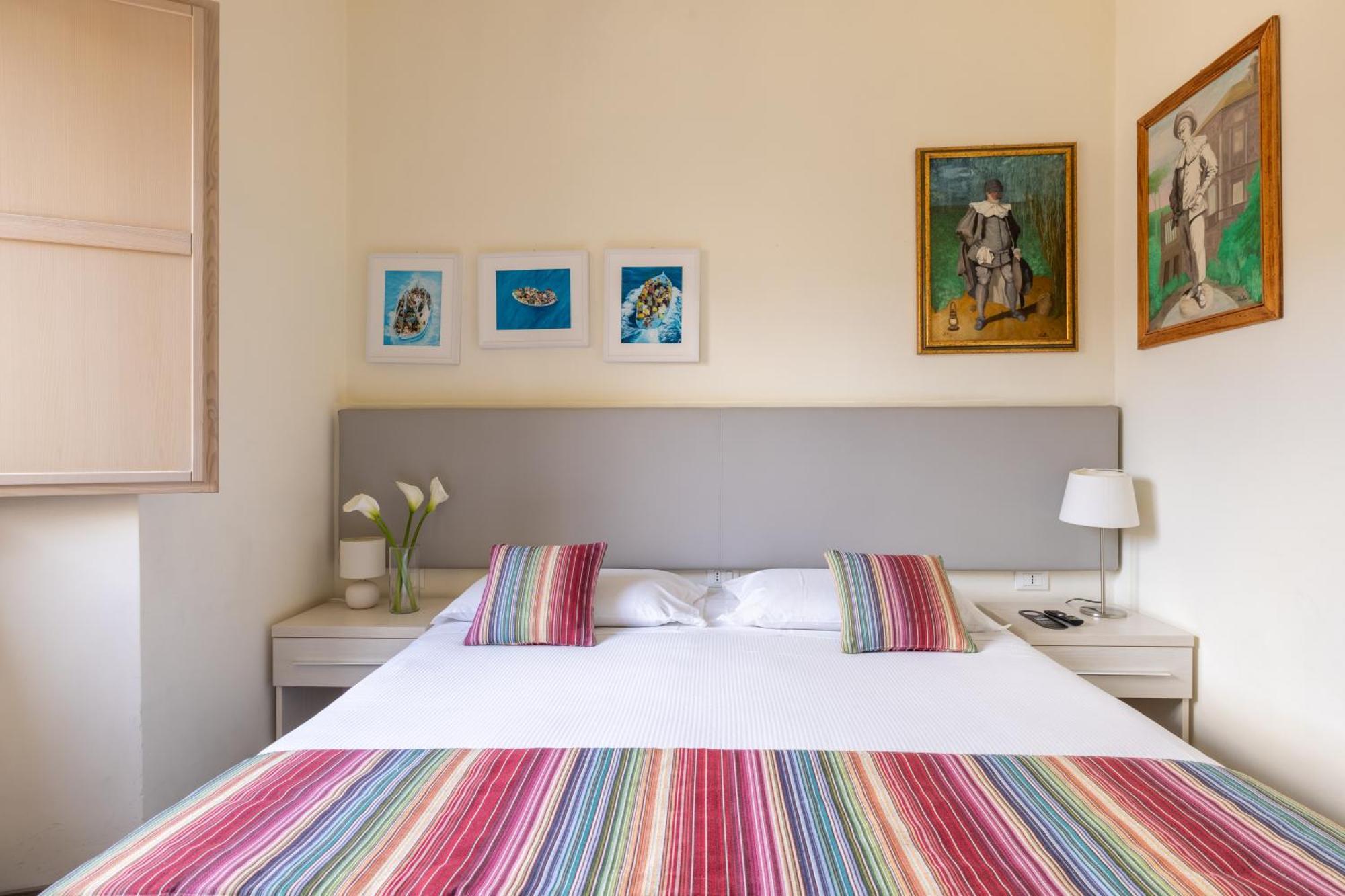Superior Relais Fcollection Temple View Hotel Rome Exterior photo