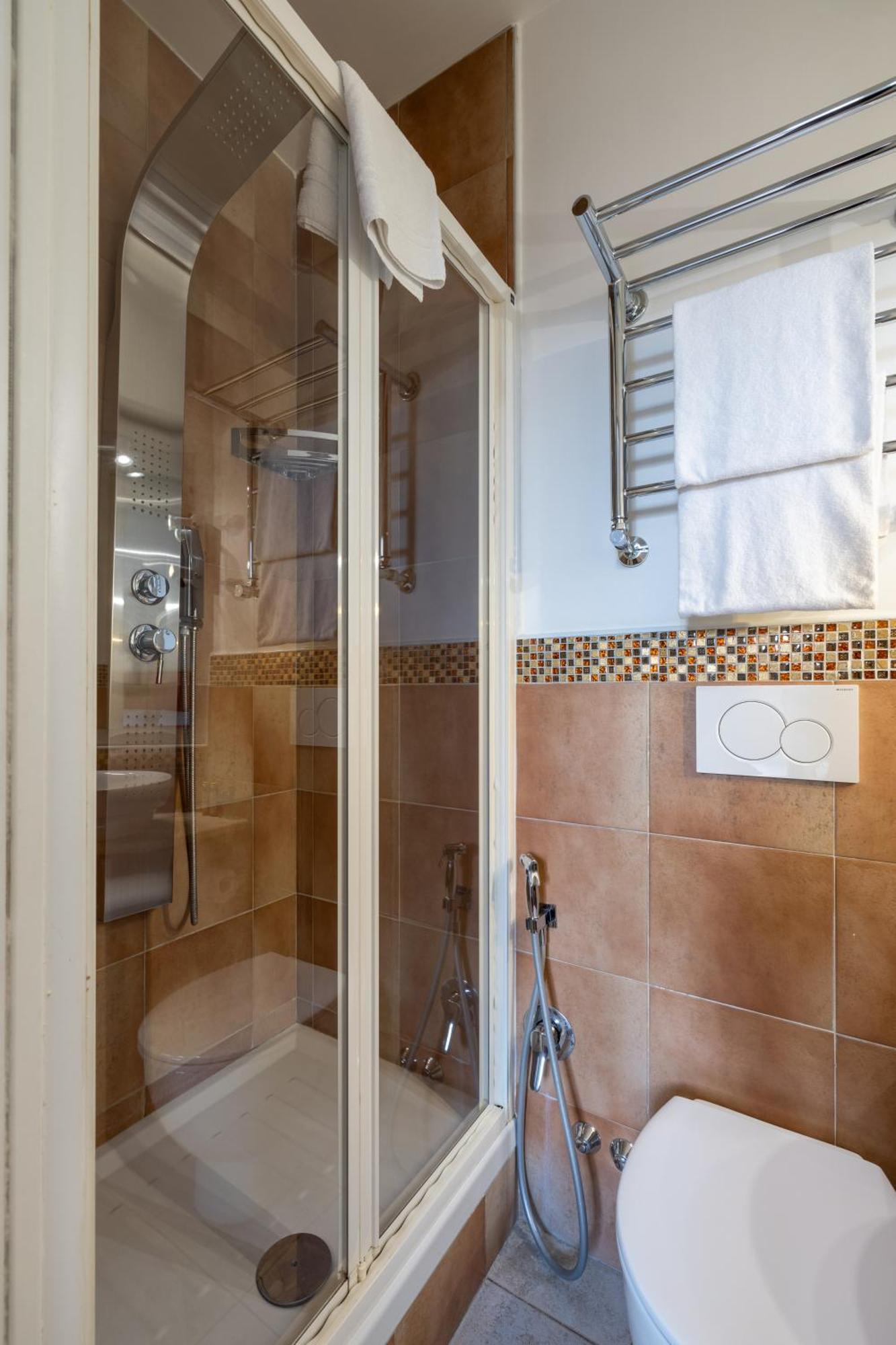 Superior Relais Fcollection Temple View Hotel Rome Exterior photo