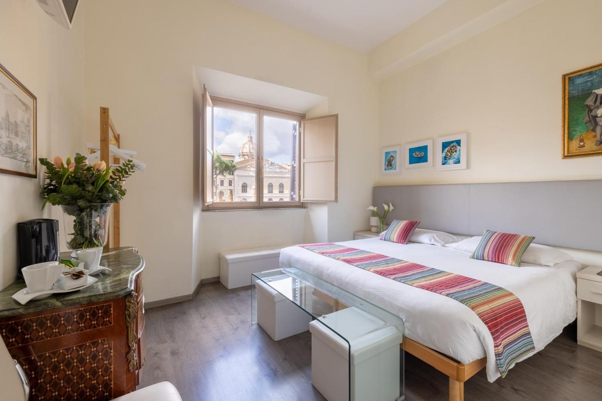 Superior Relais Fcollection Temple View Hotel Rome Exterior photo