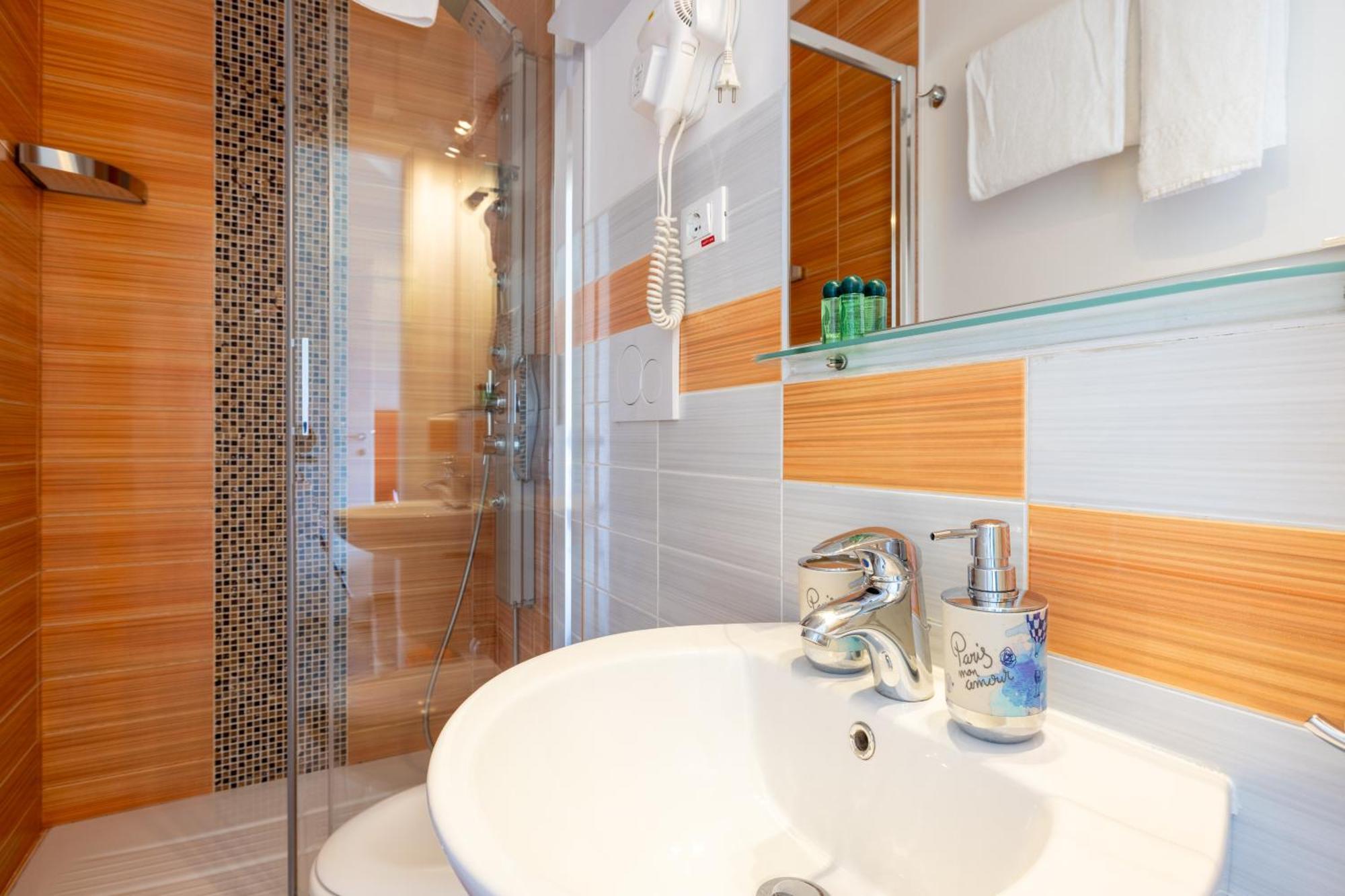 Superior Relais Fcollection Temple View Hotel Rome Exterior photo